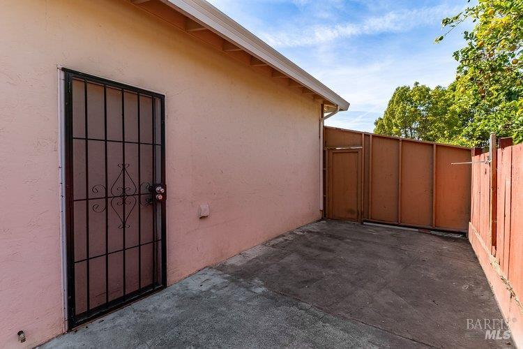 216 Bowman Drive Vallejo CA 94591