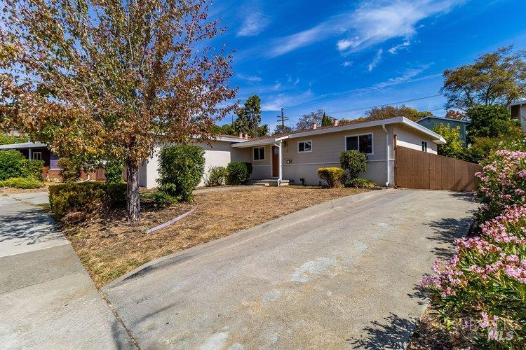 216 Bowman Drive Vallejo CA 94591