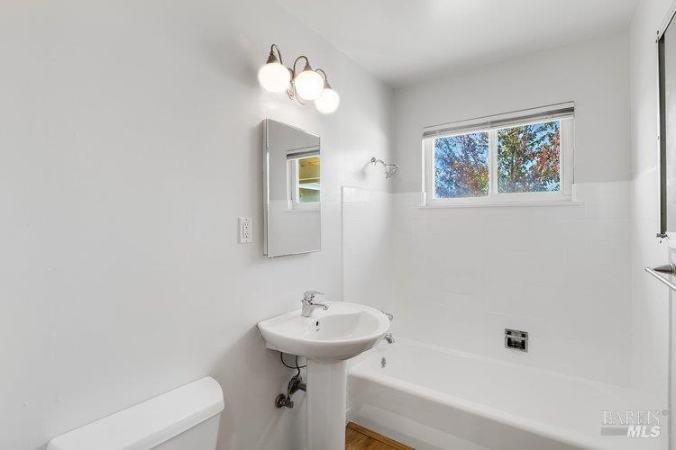 216 Bowman Drive Vallejo CA 94591