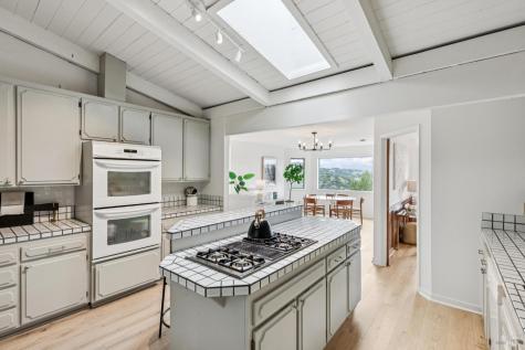 99 Glenside Way San Rafael CA 94903
