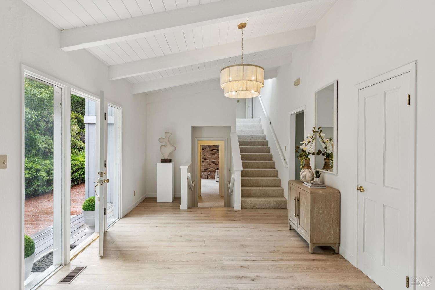 99 Glenside Way San Rafael CA 94903