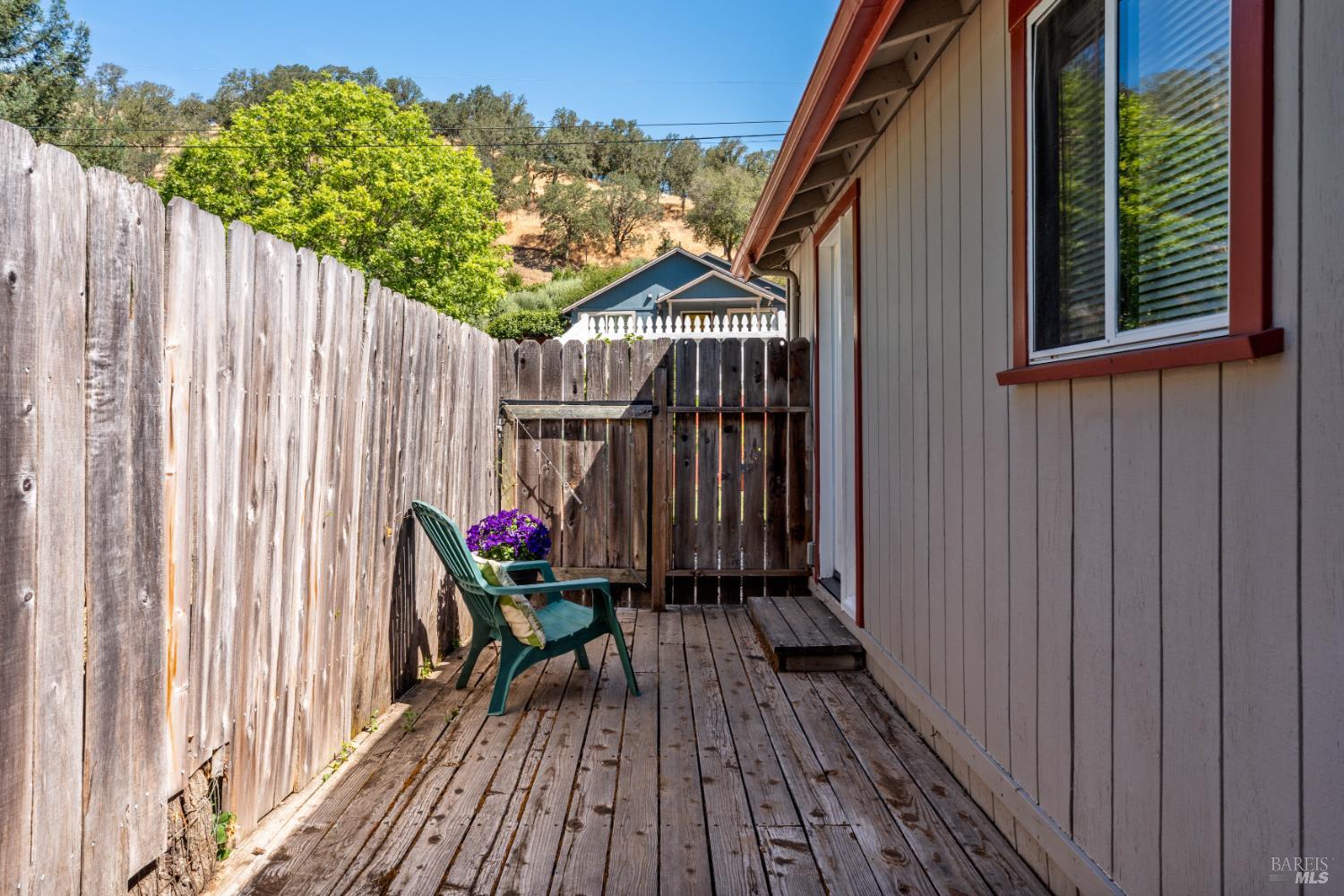 569 Redwood Avenue Ukiah CA 95482