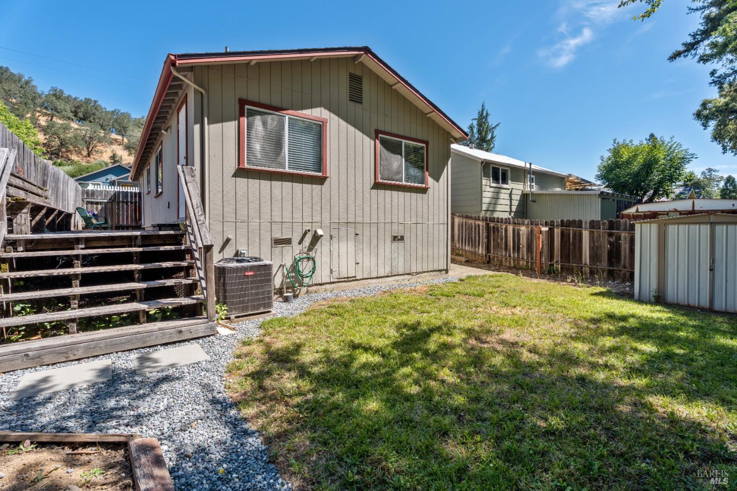 569 Redwood Avenue Ukiah CA 95482