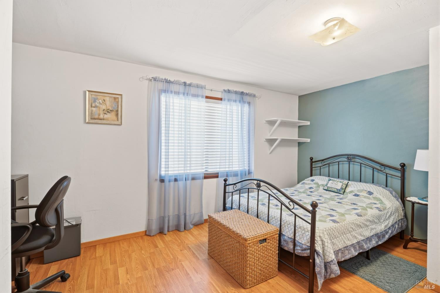 569 Redwood Avenue Ukiah CA 95482