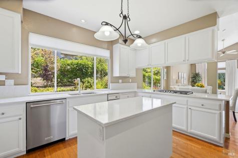 6332 Meadowridge Drive Santa Rosa CA 95408