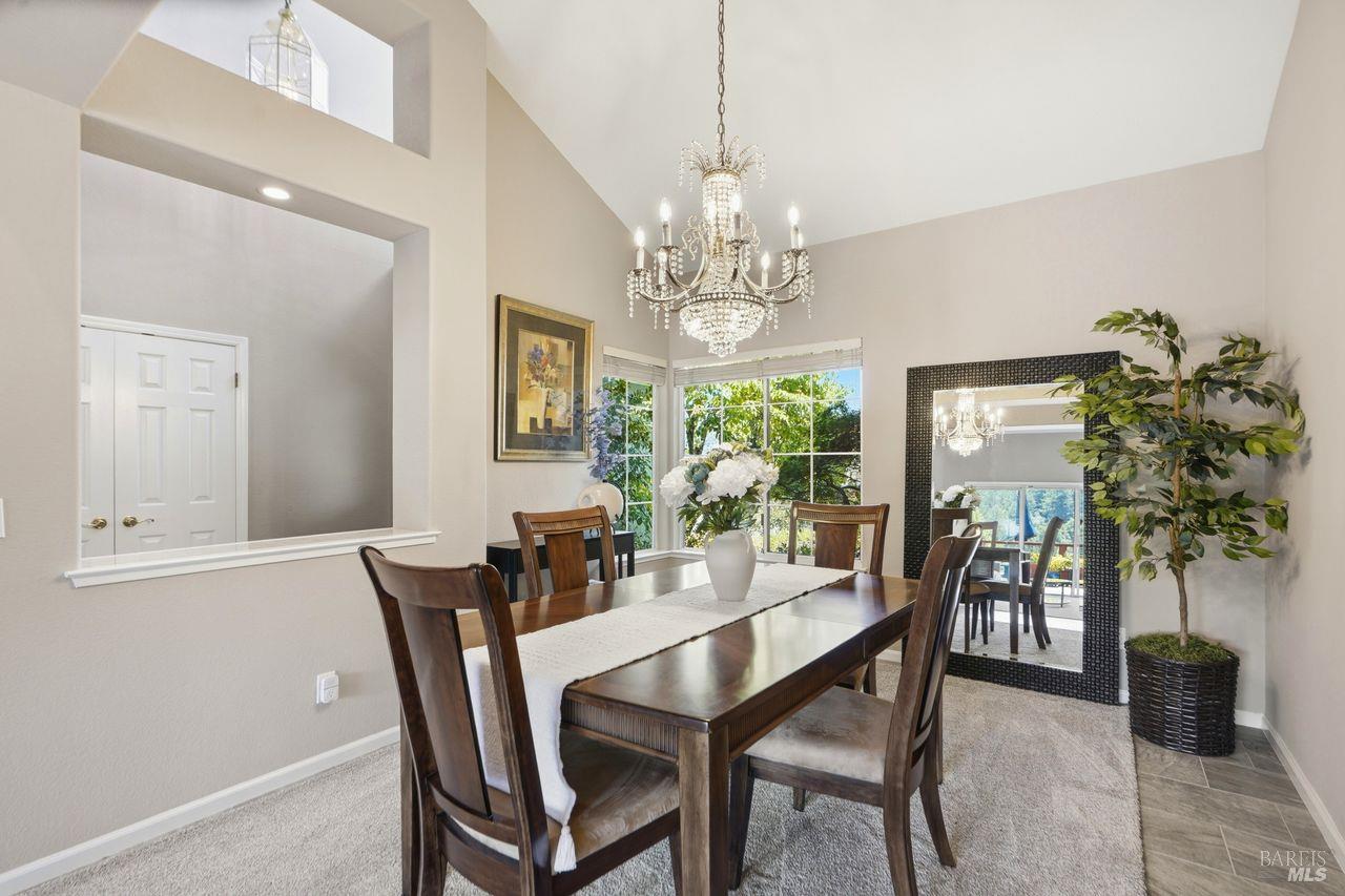 6332 Meadowridge Drive Santa Rosa CA 95409