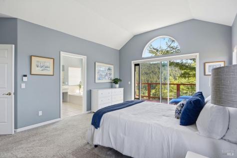 6332 Meadowridge Drive Santa Rosa CA 95408