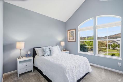 6332 Meadowridge Drive Santa Rosa CA 95408
