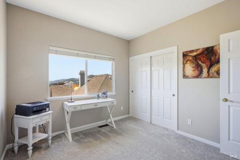 6332 Meadowridge Drive Santa Rosa CA 95408