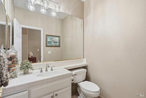 6332 Meadowridge Drive Santa Rosa CA 95408