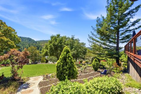 6332 Meadowridge Drive Santa Rosa CA 95408