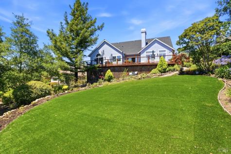 6332 Meadowridge Drive Santa Rosa CA 95408