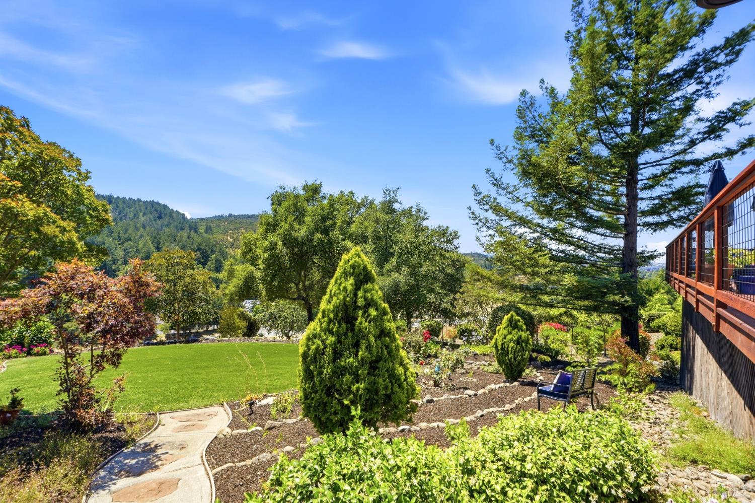 6332 Meadowridge Drive Santa Rosa CA 95409
