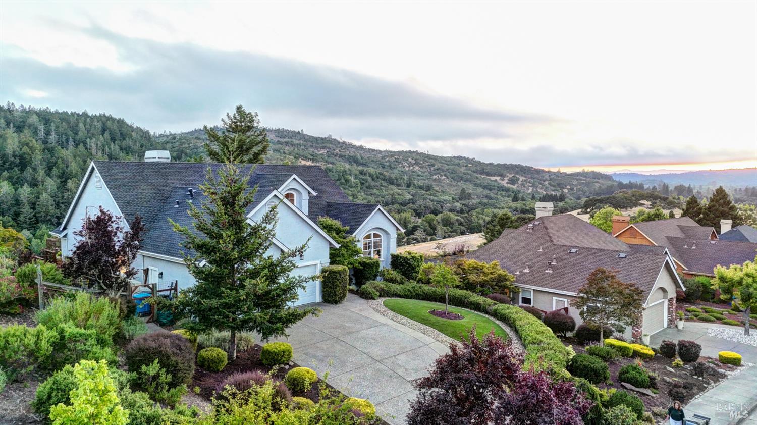 6332 Meadowridge Drive Santa Rosa CA 95409