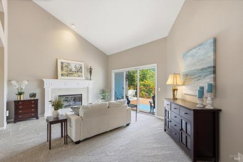 6332 Meadowridge Drive Santa Rosa CA 95408