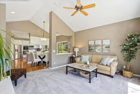 6332 Meadowridge Drive Santa Rosa CA 95408