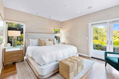 2252 W Dry Creek Road Healdsburg CA 95448