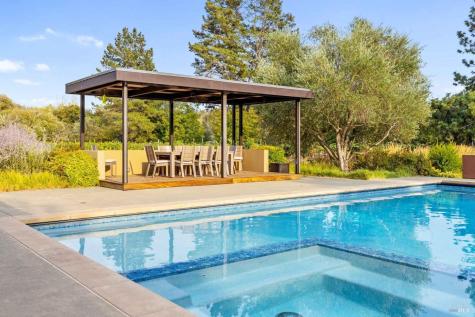 2252 W Dry Creek Road Healdsburg CA 95448