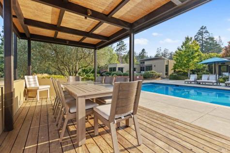 2252 W Dry Creek Road Healdsburg CA 95448