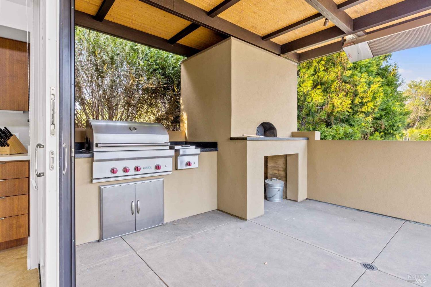 2252 W Dry Creek Road Healdsburg CA 95448