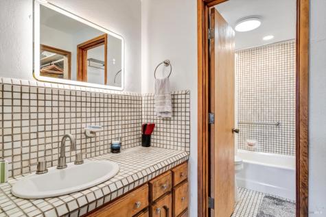 26807 Oak Knoll Terrace Cloverdale CA 95425