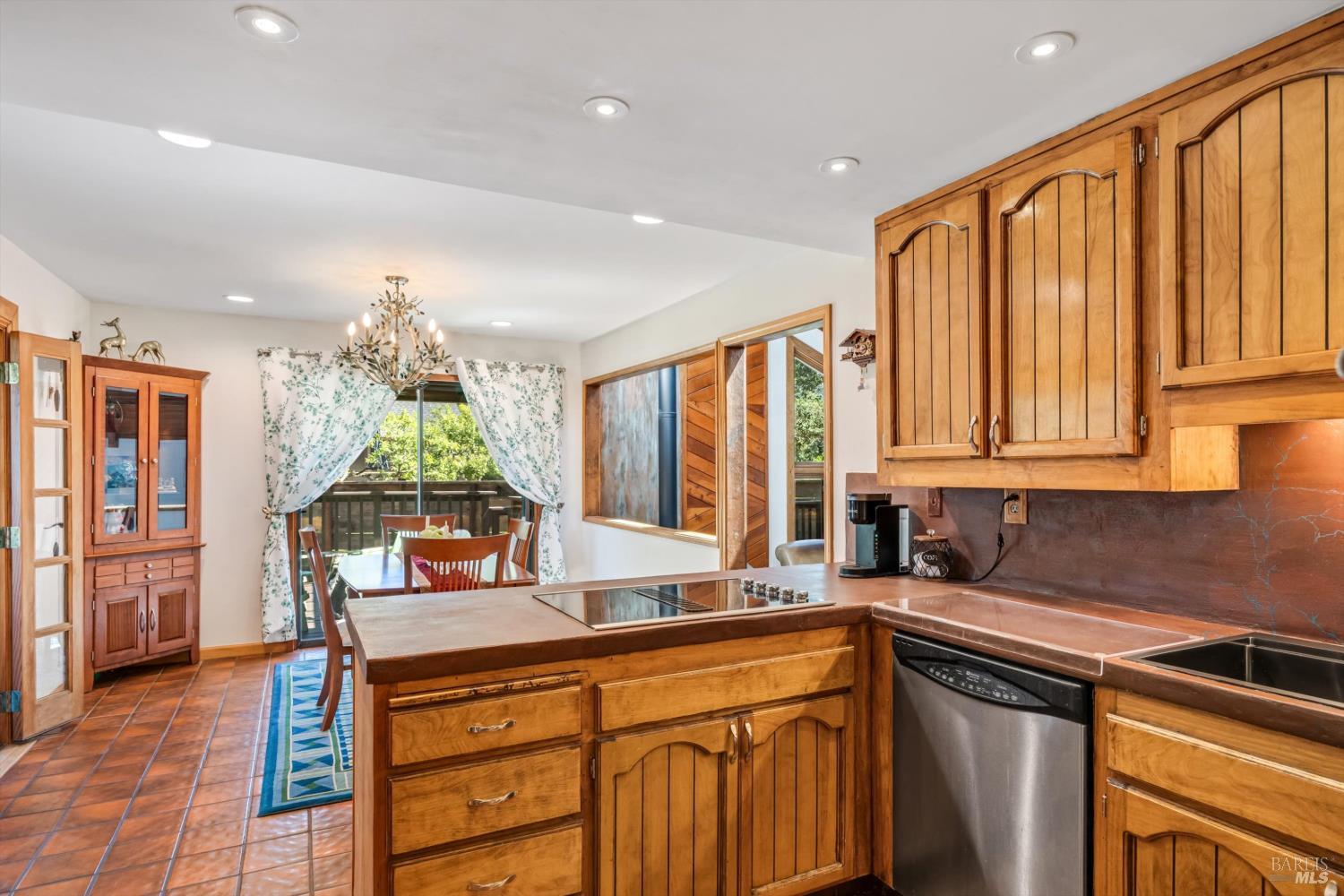 26807 Oak Knoll Terrace Cloverdale CA 95425