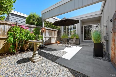 533 Carnation Court Sonoma CA 95476