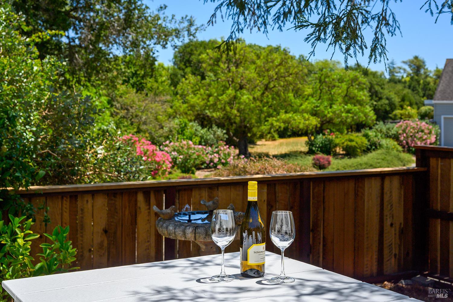 533 Carnation Court Sonoma CA 95476