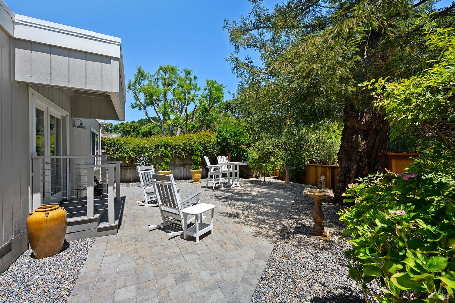 533 Carnation Court Sonoma CA 95476