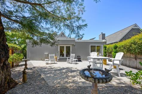 533 Carnation Court Sonoma CA 95476