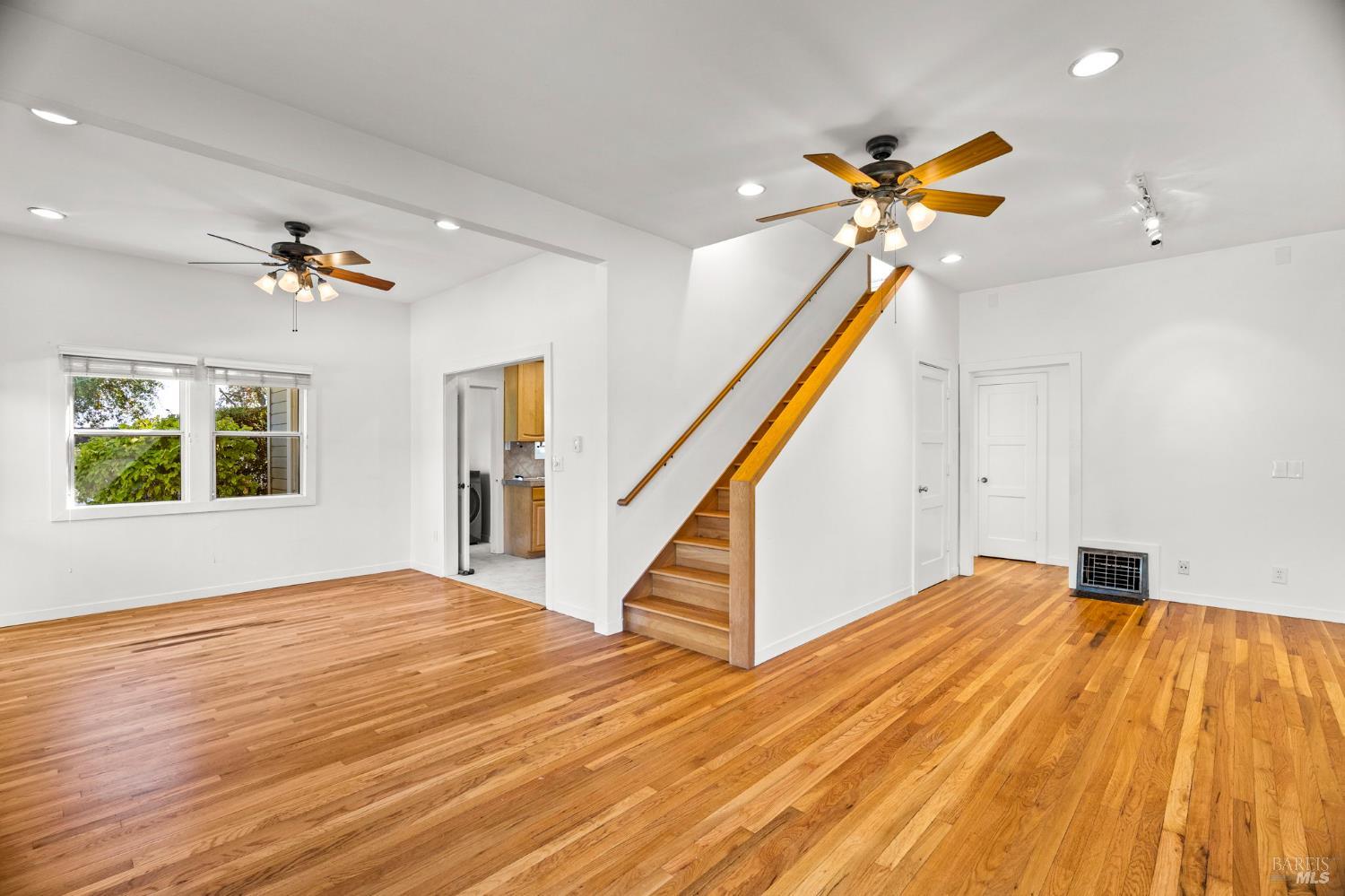 1225 Oakville Grade Road Oakville CA 94562