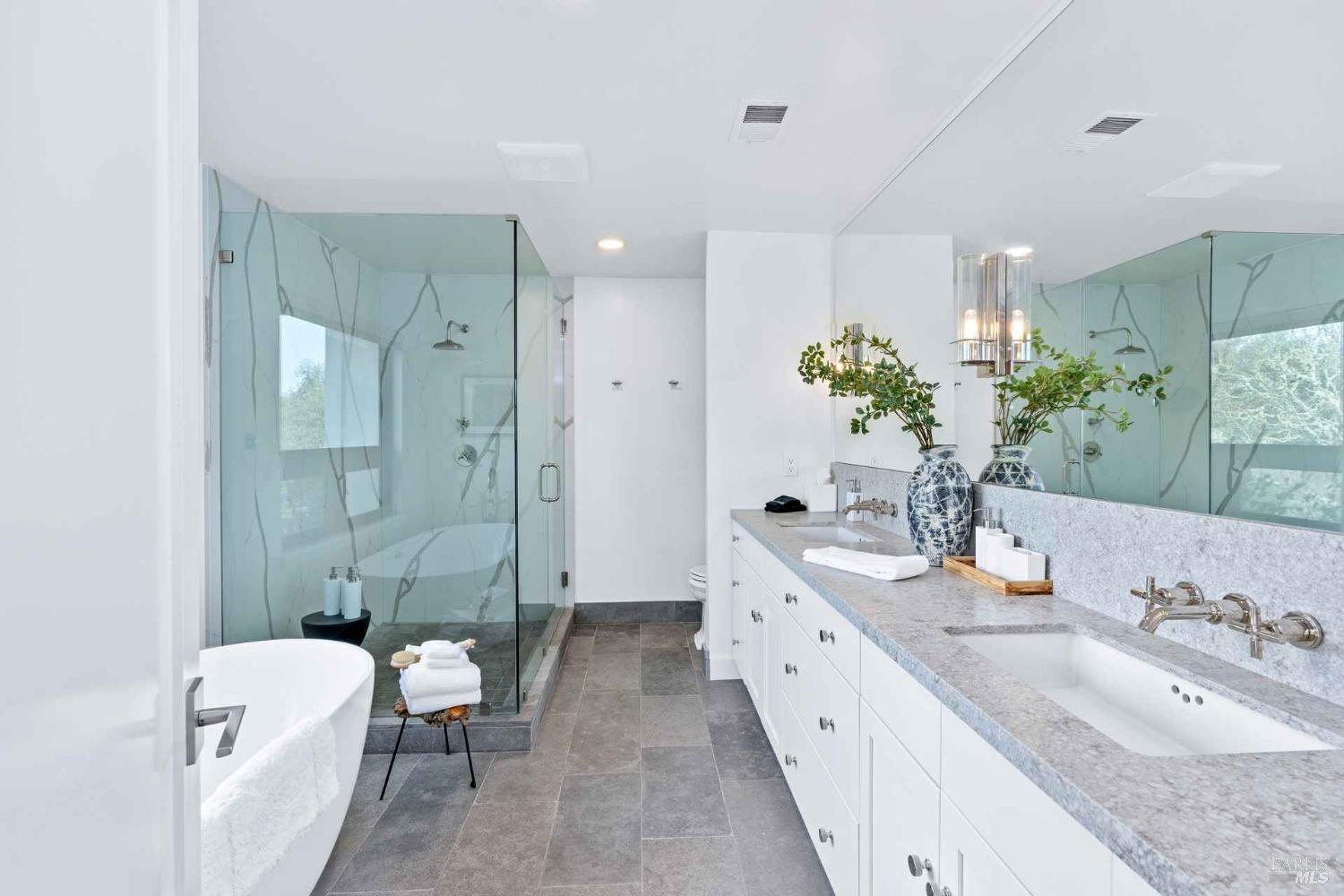 6165 W Dry Creek Road Healdsburg CA 95448