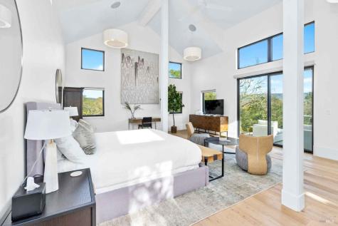 6165 W Dry Creek Road Healdsburg CA 95448