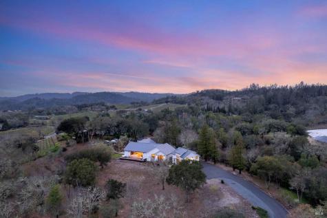 6165 W Dry Creek Road Healdsburg CA 95448