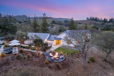 6165 W Dry Creek Road Healdsburg CA 95448