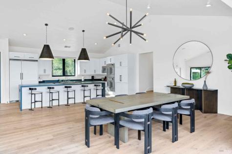 6165 W Dry Creek Road Healdsburg CA 95448