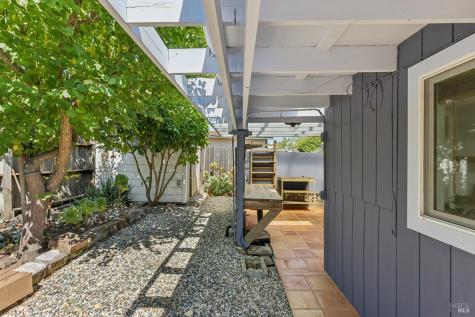 833 Estancia Way San Rafael CA 94903