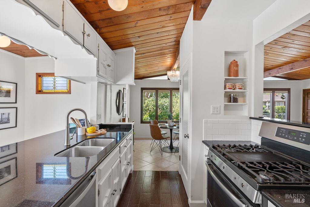 933 Brentwood Avenue Vallejo CA 94591