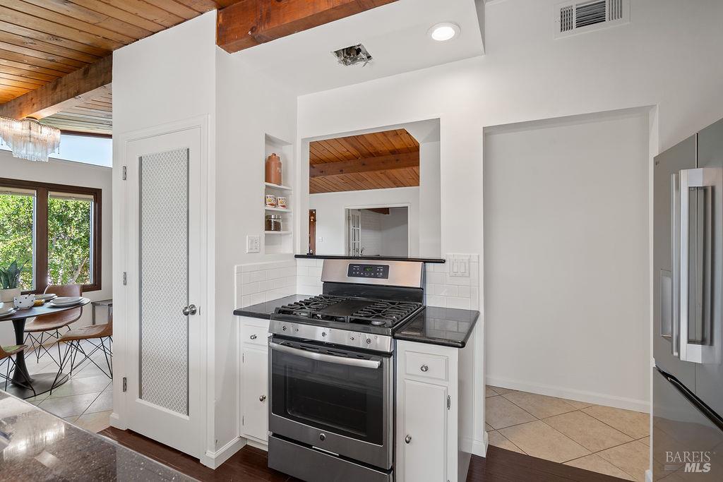 933 Brentwood Avenue Vallejo CA 94591