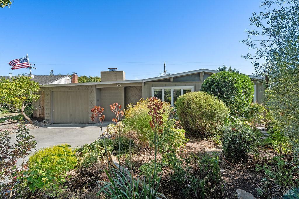 933 Brentwood Avenue Vallejo CA 94591