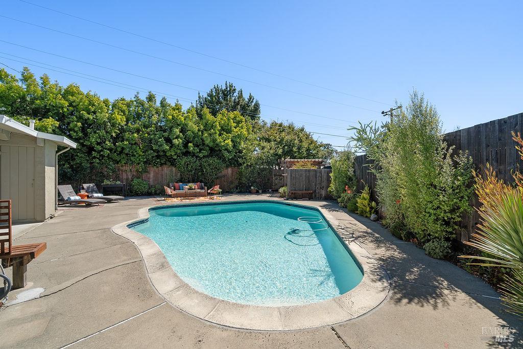 933 Brentwood Avenue Vallejo CA 94591