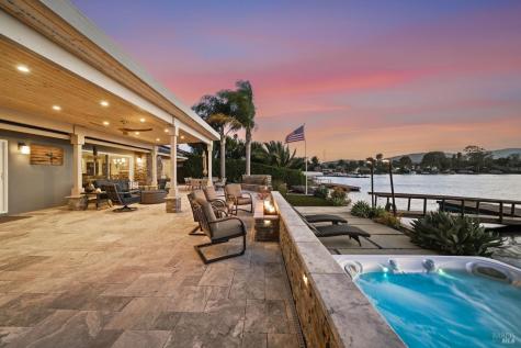 129 Caribe Isle Novato CA 94949