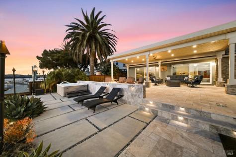 129 Caribe Isle Novato CA 94949