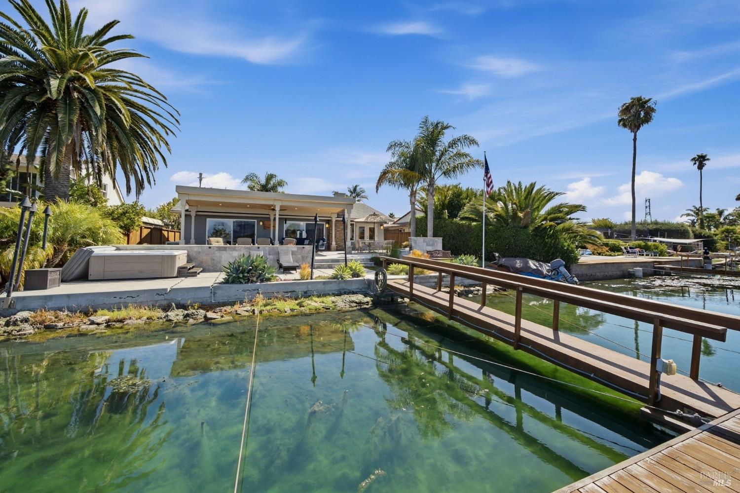 129 Caribe Isle Novato CA 94949