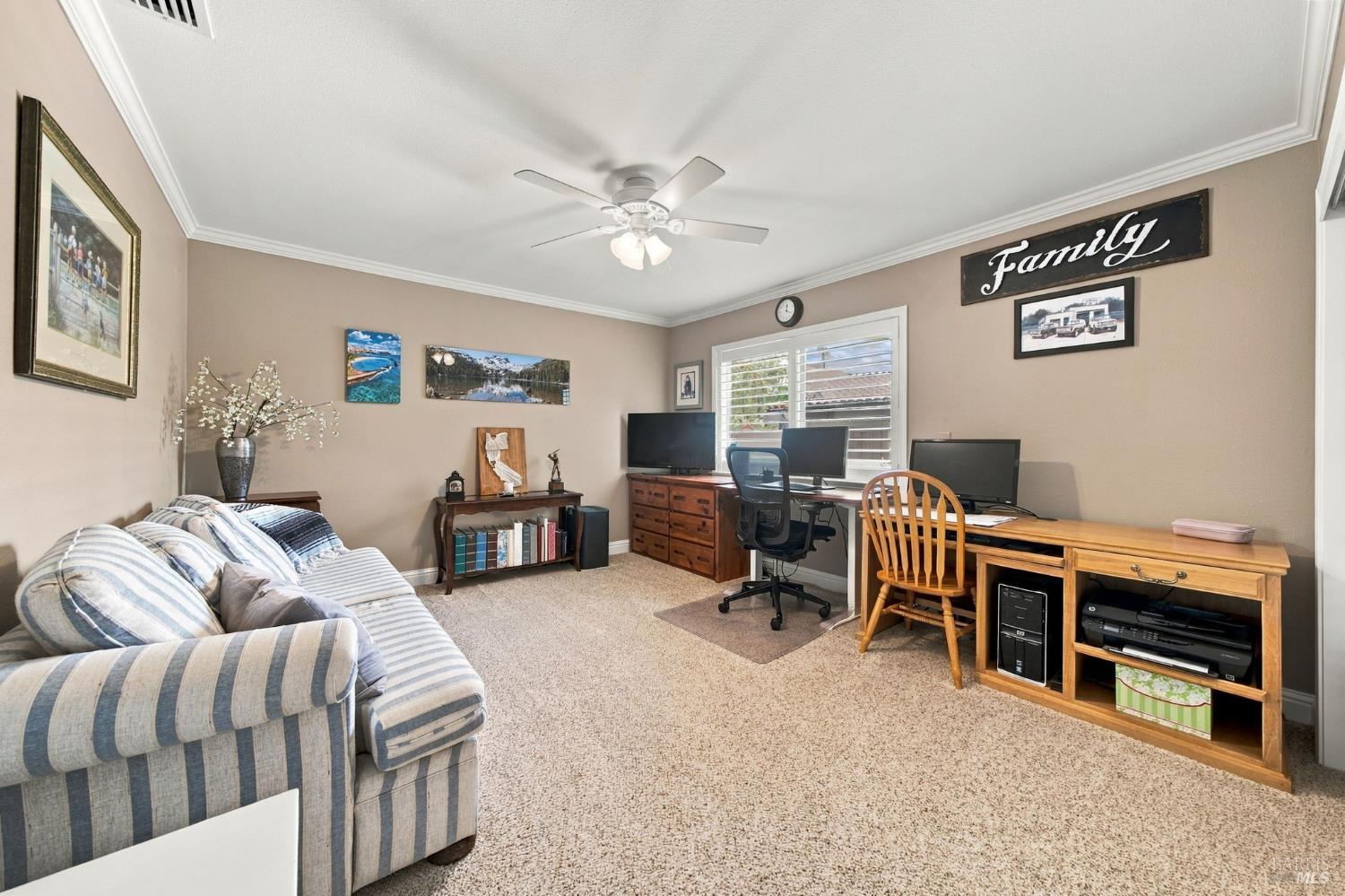 129 Caribe Isle Novato CA 94949