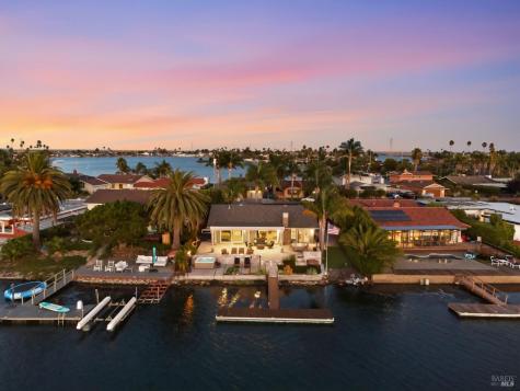 129 Caribe Isle Novato CA 94949