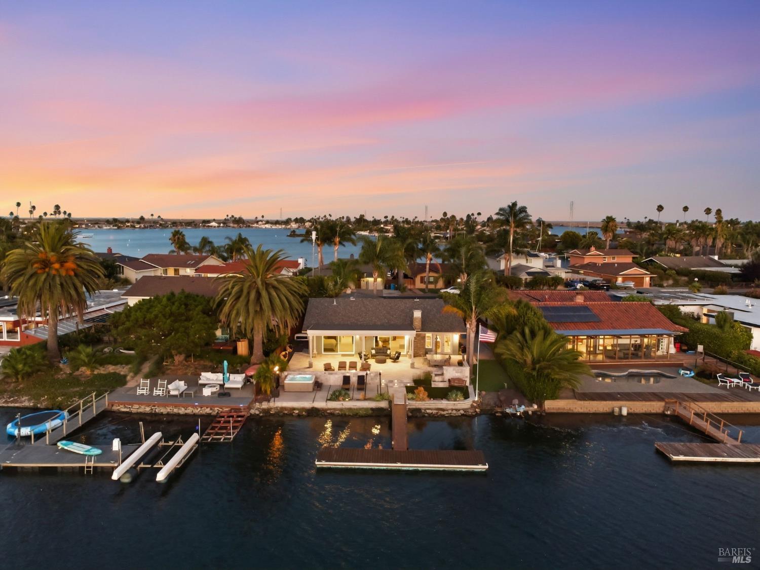 129 Caribe Isle Novato CA 94949