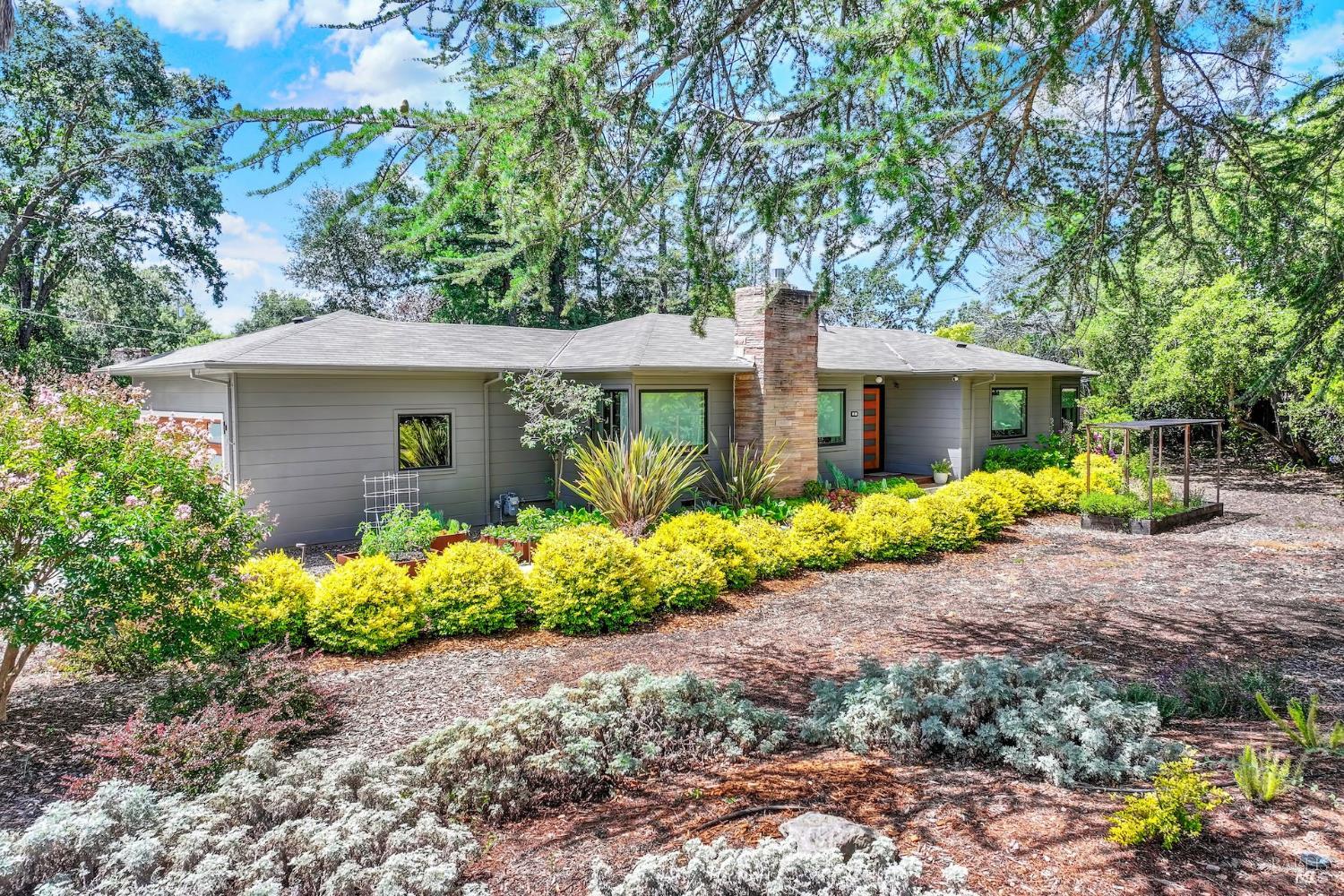3 Rosemont Circle Napa CA 94558