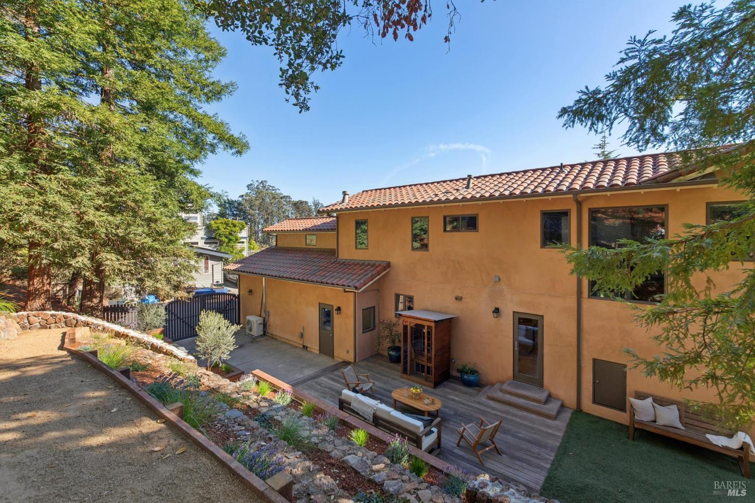 528 Montford Avenue Mill Valley CA 94941