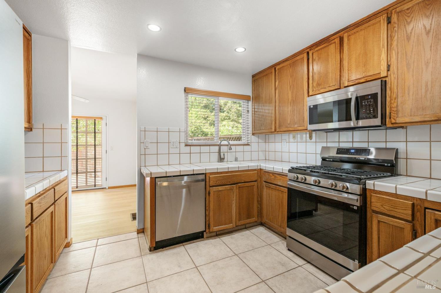 2319 Morningside Circle Santa Rosa CA 95405